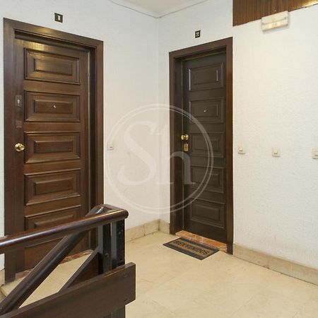 Apartment For 8 People Barcelona Eksteriør bilde
