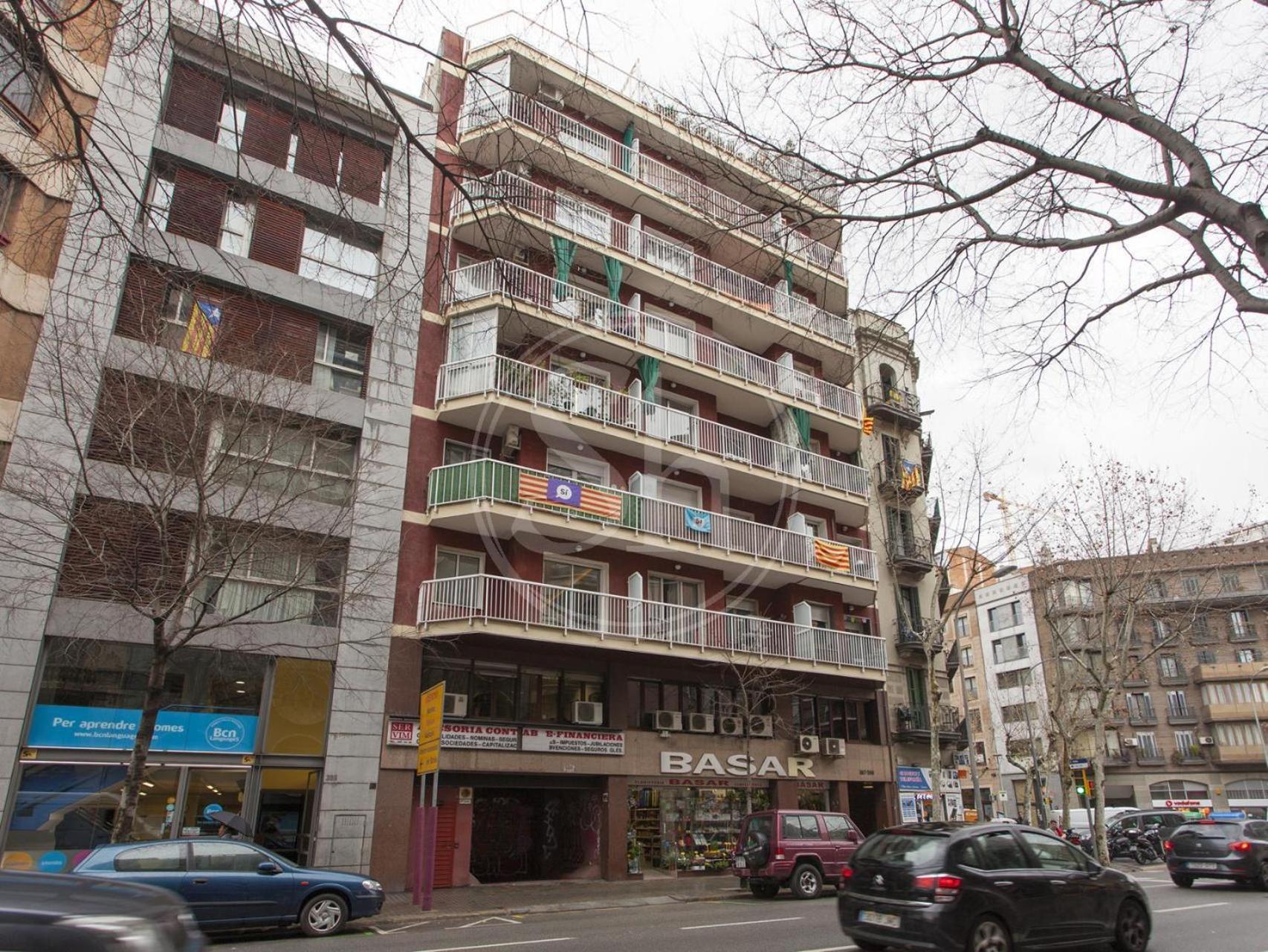 Apartment For 8 People Barcelona Eksteriør bilde