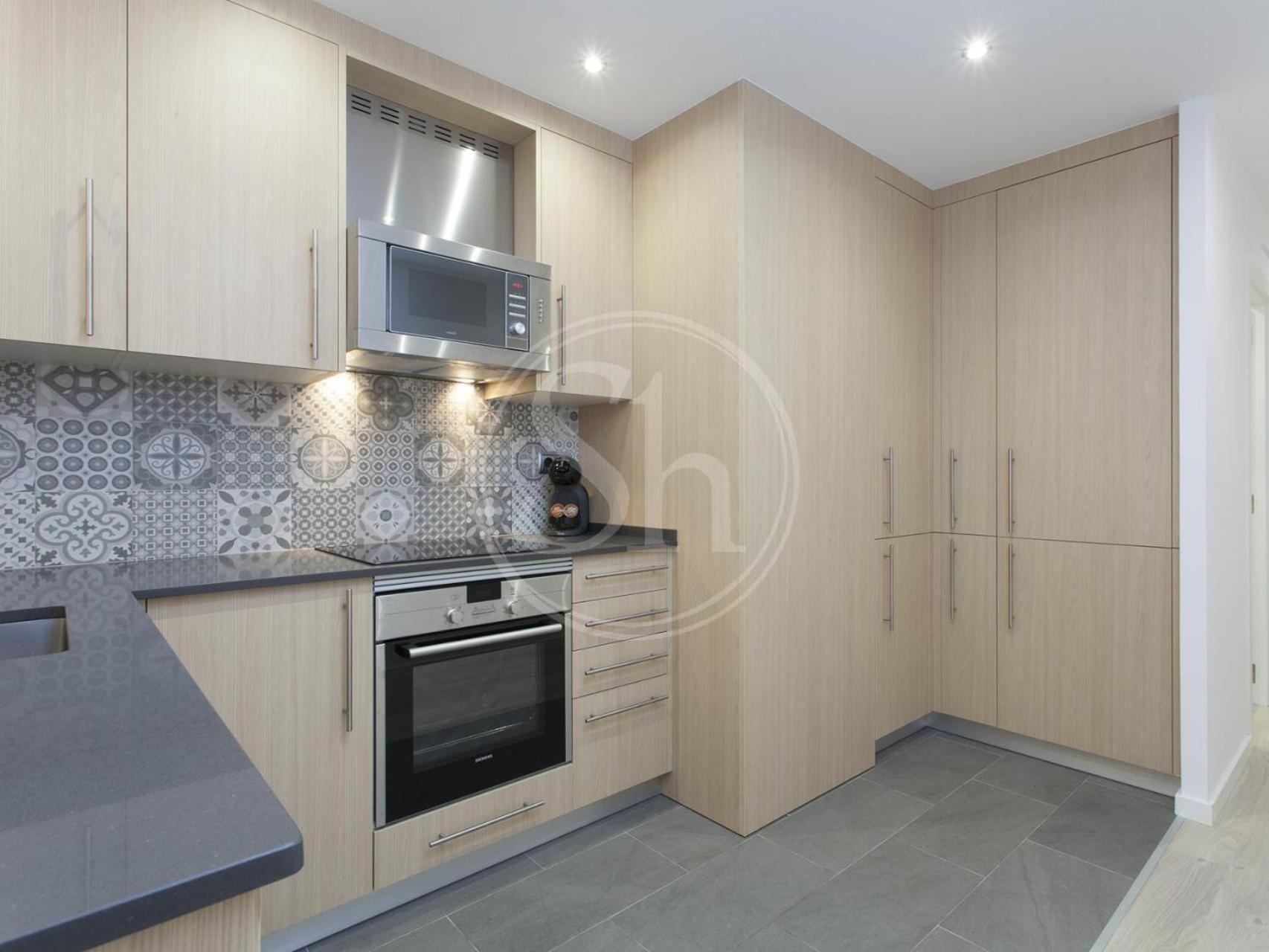 Apartment For 8 People Barcelona Eksteriør bilde