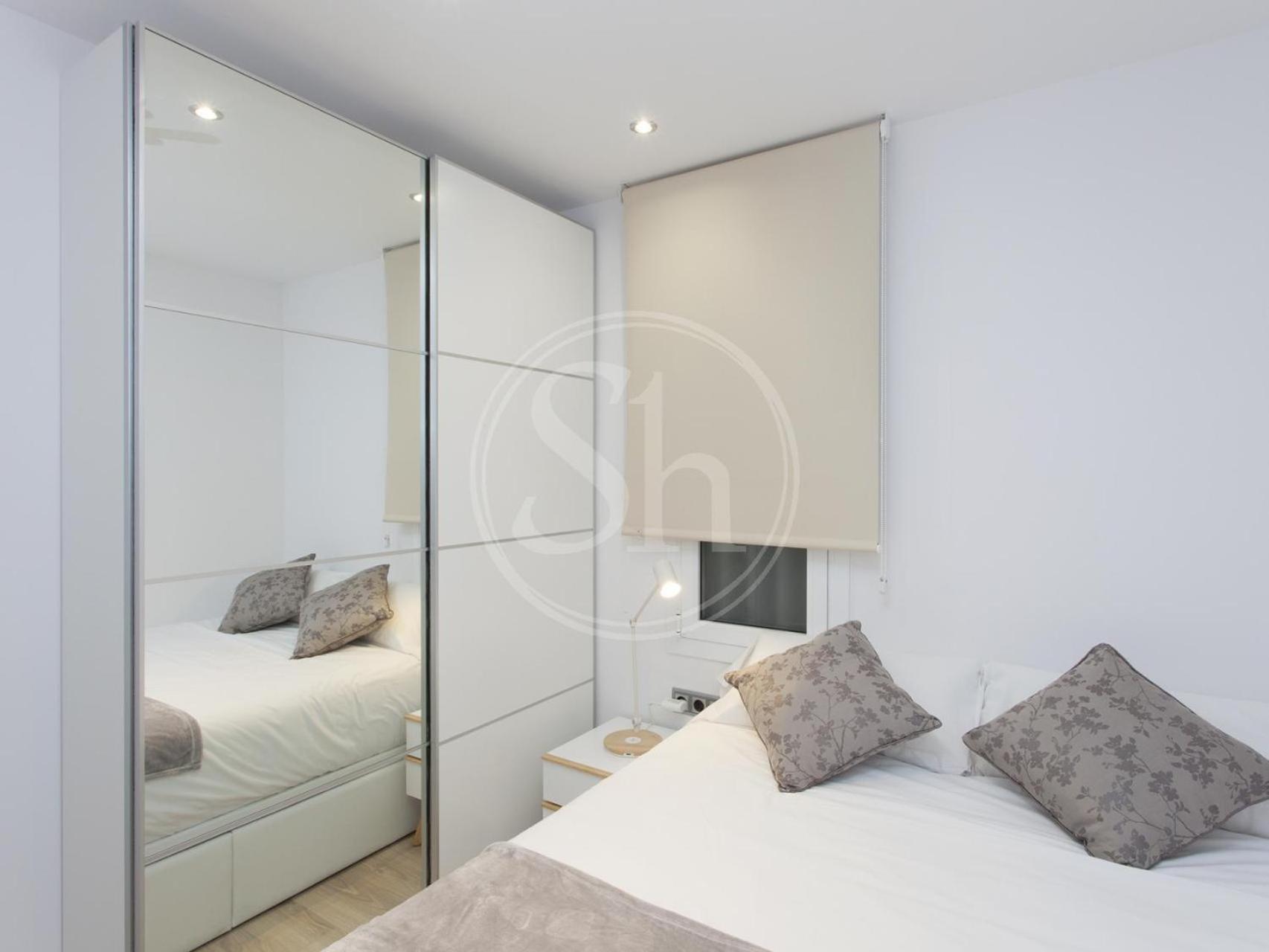 Apartment For 8 People Barcelona Eksteriør bilde