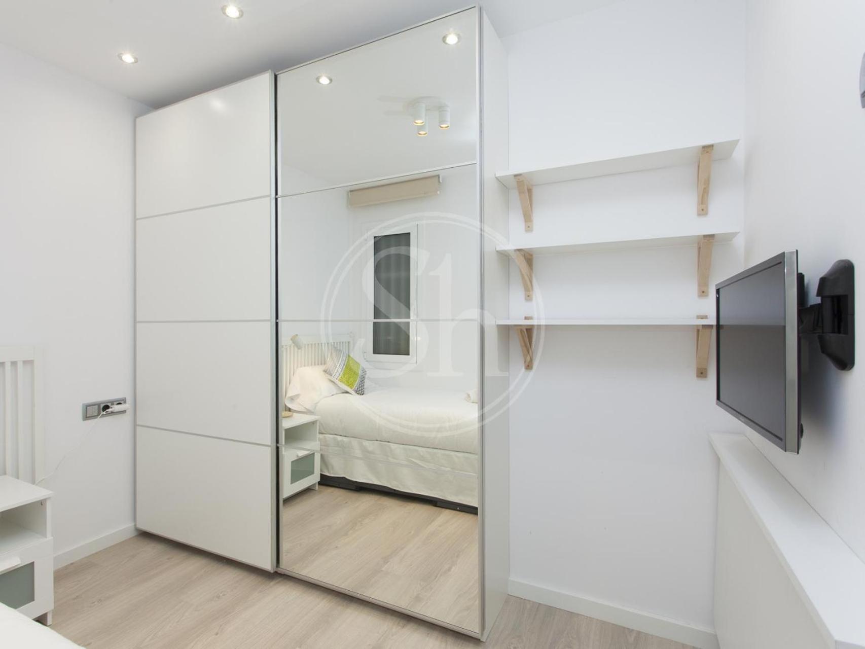 Apartment For 8 People Barcelona Eksteriør bilde